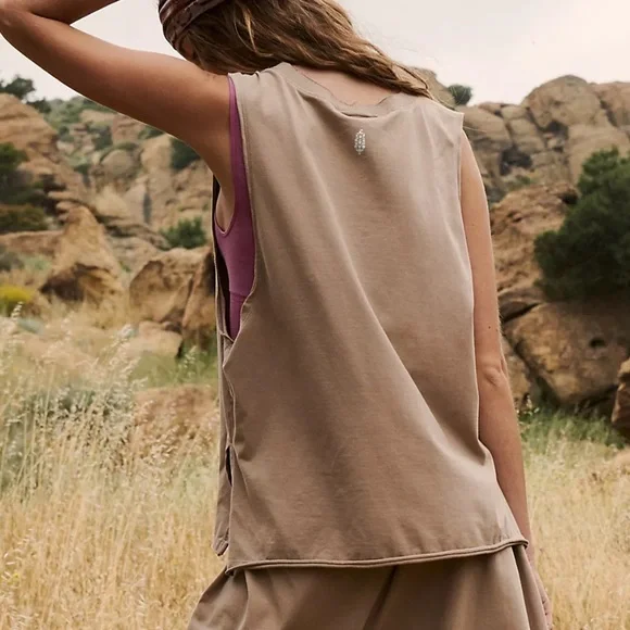 Free People Hot Shot Relaxed Oversized Tank In Mocha Latte. NWOT! Sz S & XL - Picture 5 of 11
